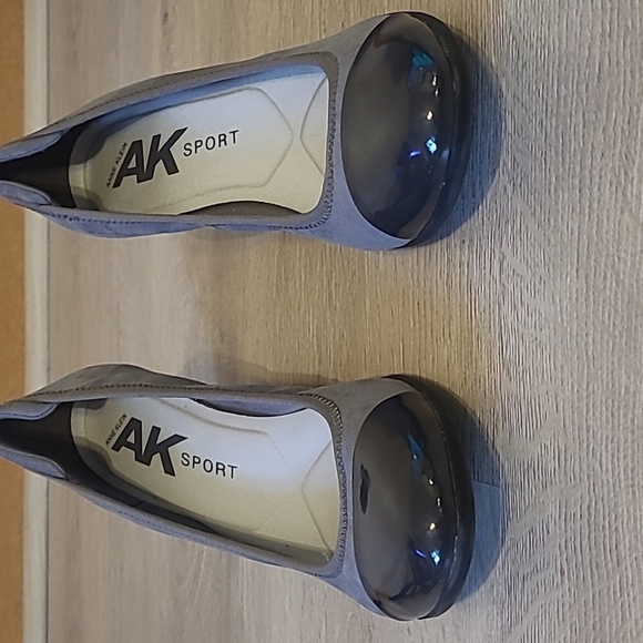 Anne Klein Sport Black Wedge Slip On Rubber Support 3” Wedge Shoe Size 8.5 - Picture 5 of 8